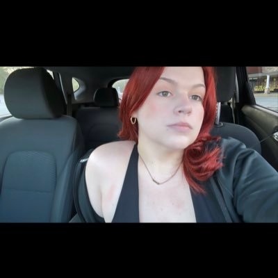 CuteassEmma's profile picture. Emma Elizabethh. 29 years old. ♋️. #BTSArmy