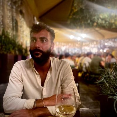TonyBarbera16's profile picture. Nessuna frase “fatta”..