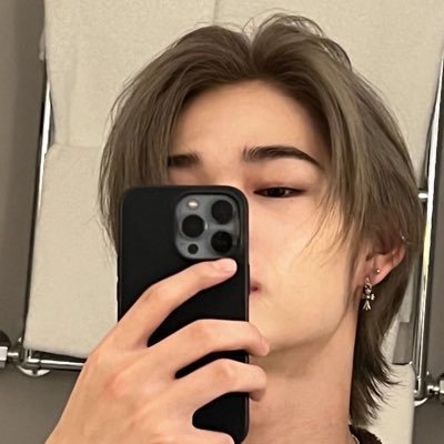 nishistarzz's profile picture. (^_-) -- ! ☆ 8teen*:･ﾟ✧ ,,  ★彡 🐈‍⬛ ---- 사랑해요 ✿