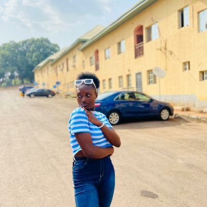 rosemary_omeje's profile picture. 