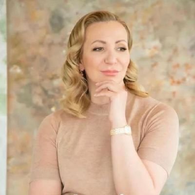 LisaMathhe8711's profile picture. 