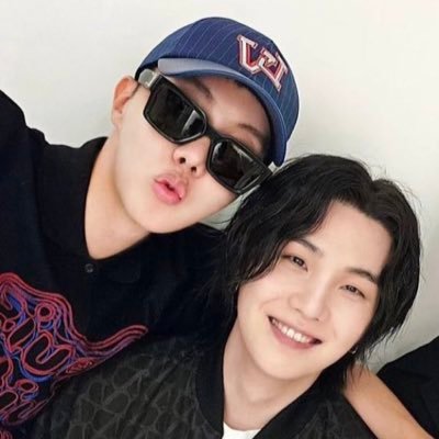 iyoonseoks Profile Picture