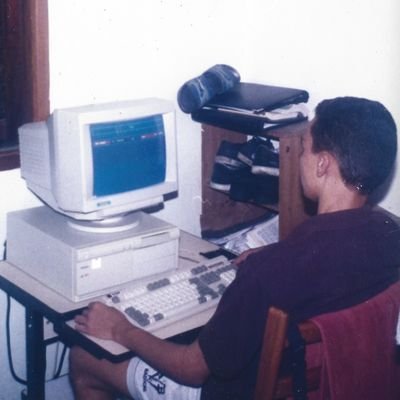 TFauzhi's profile picture. Tech Enthusiast