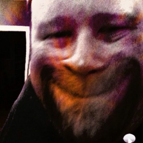 simpsonssteve's profile picture. The pearl is in the river.