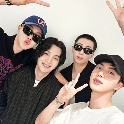 ot7 army desde 2 de janeiro 2021 2 anos e 8 mêses
💜 jk utted. está tudo bem conte até três e esqueça apague as memórias ruins!
sometimes, home is a person
