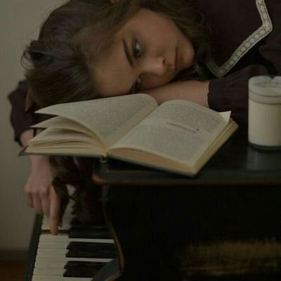 crnshrrm's profile picture. 