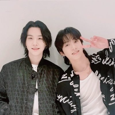 gkook_suga's profile picture. グク＆ユンギが大好きでだいすきでダイスキなんです♡30↑🚺子ども２人の大人（オバchan）army💜アミしか勝たん♡ユンギしか勝たんD-DAY6/2初日🍭
