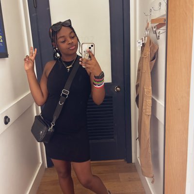 _femalefuture's profile picture. 