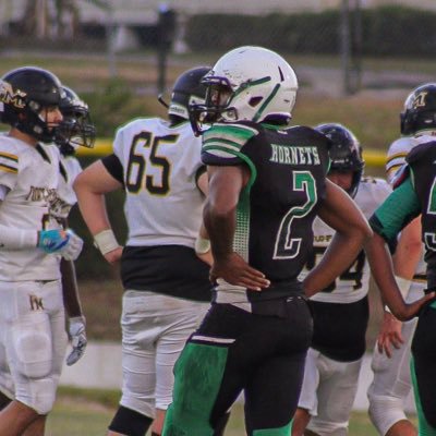 Haines city ‘ 24| RB/LB |midfield l 5’10” 188lbs | 4.5 40 | 3.4 GPA https://t.co/mYq2xYn64V email:keshontyler135@gmail.com