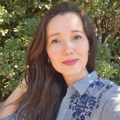 JulianaSavada's profile picture. Reclamando, desabafando, divagando...

 🎵 "É o meu ponto de vista.
Não aceito turistas.
Meu mundo tá fechado pra visitação." 🎶 
🚷👀🚫
