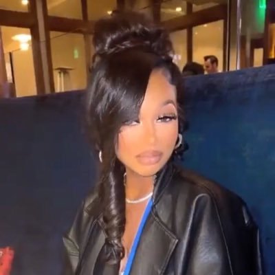 infatuatedbymj's profile picture. 📸@sagiterrorist___
🌱@𝓑𝓮𝓨𝓸𝓾2𝓯𝓾𝓵𝓵𝔂1