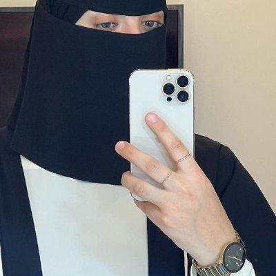 َستشعر بجمال الحياة عندما تجعل لكل يوم صفحه جديدة وتترك الماضي بأعبائه ولا تعود اليه.