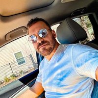 Andrew (@stephendavou53) 's Twitter Profile