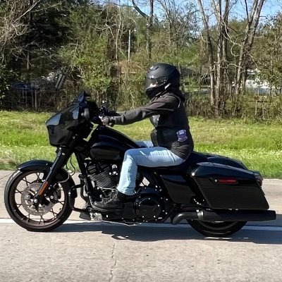 Effie_White51's profile picture. 