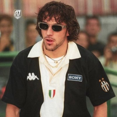 m_soaga's profile picture. 