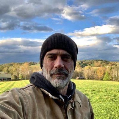 Official account of Jeffrey Dean Morgan