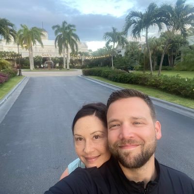 toekneeantsitch's profile picture. 