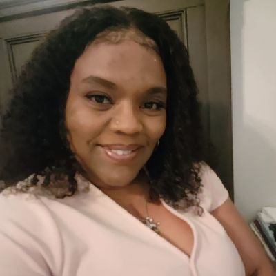 Jesus Lover! Livnluvn Life. Wife,Mom,Nannah, Entrepeneur, Wellness Coach,Massage Therapist,Certified Med Asst and Travel Consultant, Epic Trading Scholar/IBO