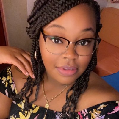 •Random •Motivated motivator. •Lover of love. • EES Strong •La Vida es Sueño. •Muffins Mom 🤞🏽