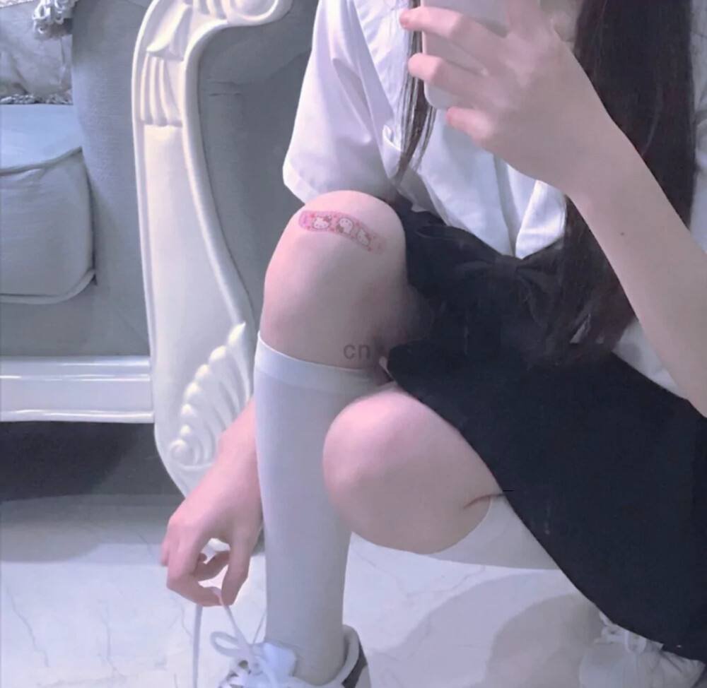 hrcmd89slrrn's profile picture. 任重道远，阔步前进