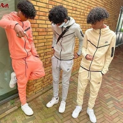 cadeus_cmy's profile picture. Venge⚖️ avec ta réussite ✈❄
Puni🕯️avec ton absence ⛔👨‍🦯
Tue⚰️ avec ton silence 🔇
Mais surtout, 🐜🤝👌✍
gagne🥅⚽ avec ta joie😁 de vivre🫶☺️