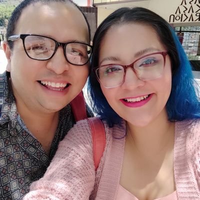 Disfrutar de la vida, reir, ilucionarse, llorar, correr bajo la lluvia, el helado, enamorarse, escribir, hablar...