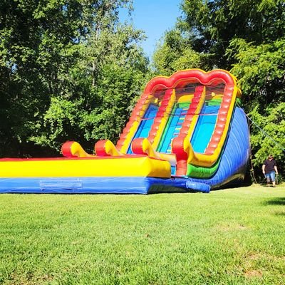 Water Slides and Bounce House rentals.
Serving Kansas City and surrounding areas.