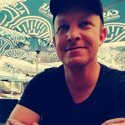 andresmitt's profile picture. 