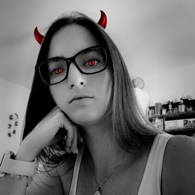 _Sandra_Schmidt's profile picture. Traveler's, Planner, Fantasyromane, Tattoos, Piercings, Angestellte, Musik, Fitness, Mode, Essen/Trinken, Internet, berufliche Weiterentwicklung, Wissen