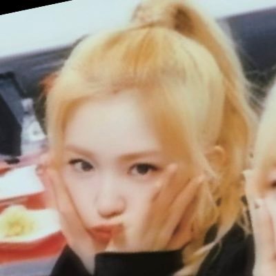 loopiloopi3's profile picture. 