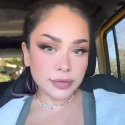 sharon118111's profile picture. 