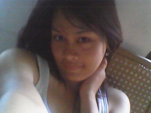 realjanelle03's profile picture. 