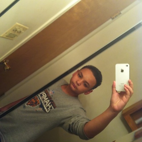 xbzkb's profile picture. 