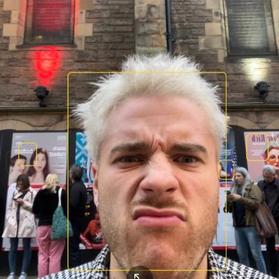 Actah • writah • worlds greatest emotah • he/him • acting rep @TheProdExch • soho writers' lab 24 🧃