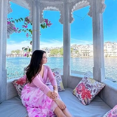 TopBahadurBC4's profile picture. संसार जित्न डौदिएको एउटा् पागल