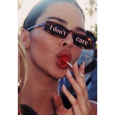 mirayinablasi's profile picture. Evrende bir toz tanesiyim