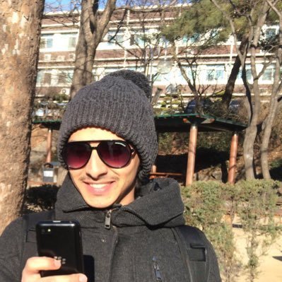 a33aa201's profile picture. وَلَا تَيْأَسُوا مِن رَّوْحِ اللَّهِ