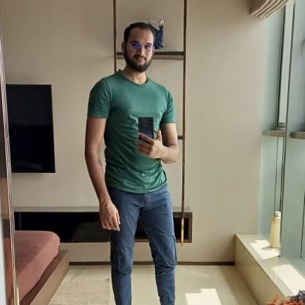 omveer733's profile picture. 🕉️ महादेव 🕉️