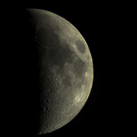 I want to see and take pictures of planets. I don't know much about astronomy or photography.
Follow my progress!
Skymax 180, WO Z61.
FFC