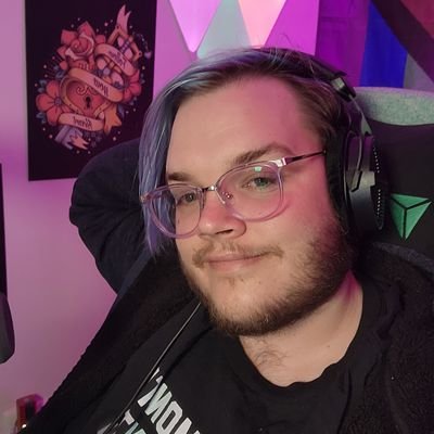 LGBTQIA+ Overwatch streamer
.
Overwatch caster
.
Team WERK, Team E-Quality 
.
https://t.co/XTcrP2z65A

For business enquiries: jifftv97@gmail.com