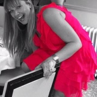 ColettePorter's profile picture. #CustomerExperience Specialist, Geek of technology, a Mummy, lover of food (cheese and wine especially) and all things FUN!