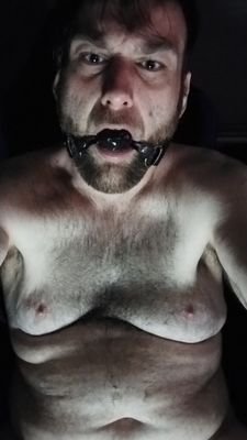 32yo Big Ozzie Submissive addicted to exposure 18+ Only NO FINDOM