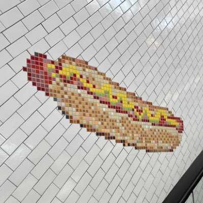 warowera's profile picture. .