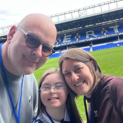 Dad, Husband, Everton Season ticket holder, lover of ///, vinyl enthusiast . All views are my own