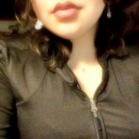 ⛦ (@ahhhhlora) 's Twitter Profile