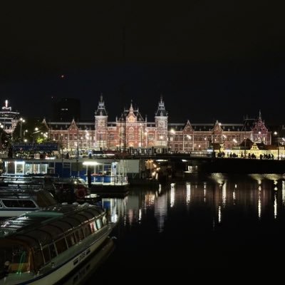 ThomasWood72's profile picture. 