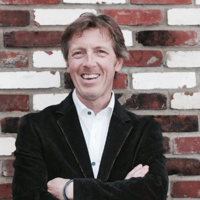 Dave Floyd is the owner of the Aspen Trading Group and co-host of the @DaytraderPod