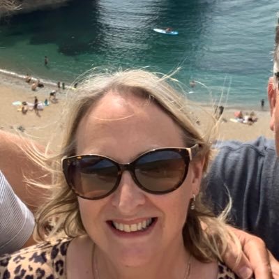 cat7parry's profile picture. I love walking, music, movies, reading, photography, fine dining, Graham Norton, Jenson Button, George Clooney. Widow (awful word!) Be kind, always 😊