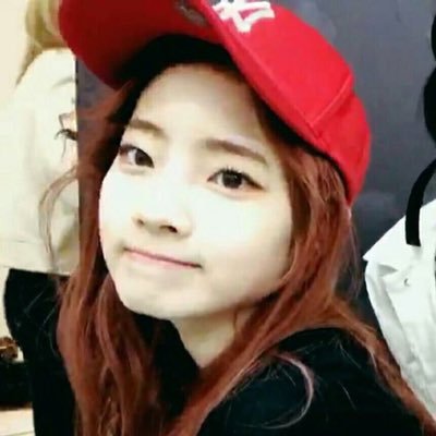 kim dahyun will rule the world @dahyunsolostan