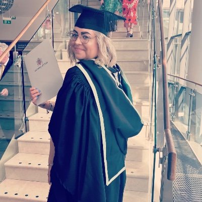 NI Librarian (a bit Welsh except when IREvWAL🏉☘️) & owner of the cutest cocker spaniels on 🌍 . Opinions on books very likely. 🏳️🌈 ally. Views are my own.